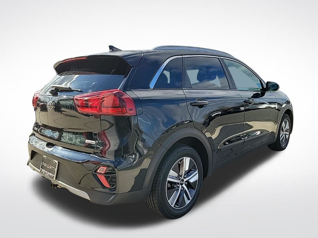 Thumbnail: 2020 Kia Niro - 4