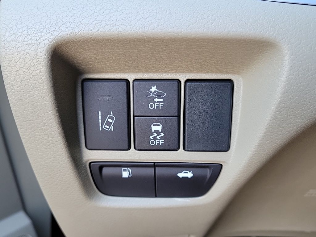 Thumbnail: 2019 Acura TLX - 28