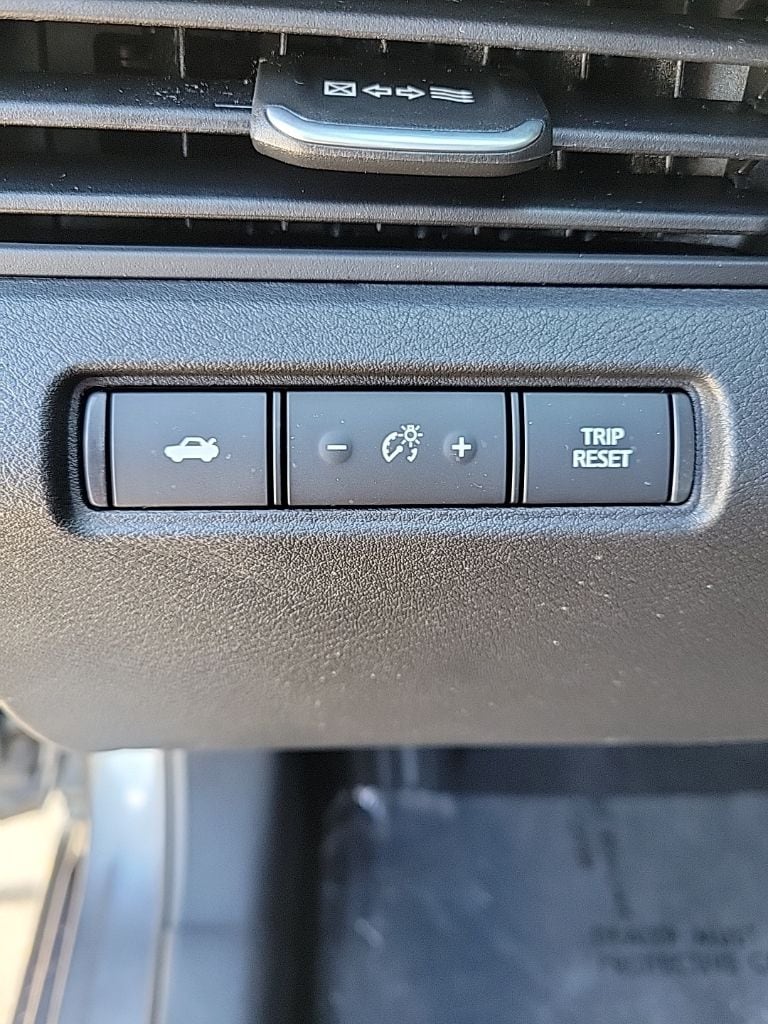 Thumbnail: 2022 Nissan Altima - 20