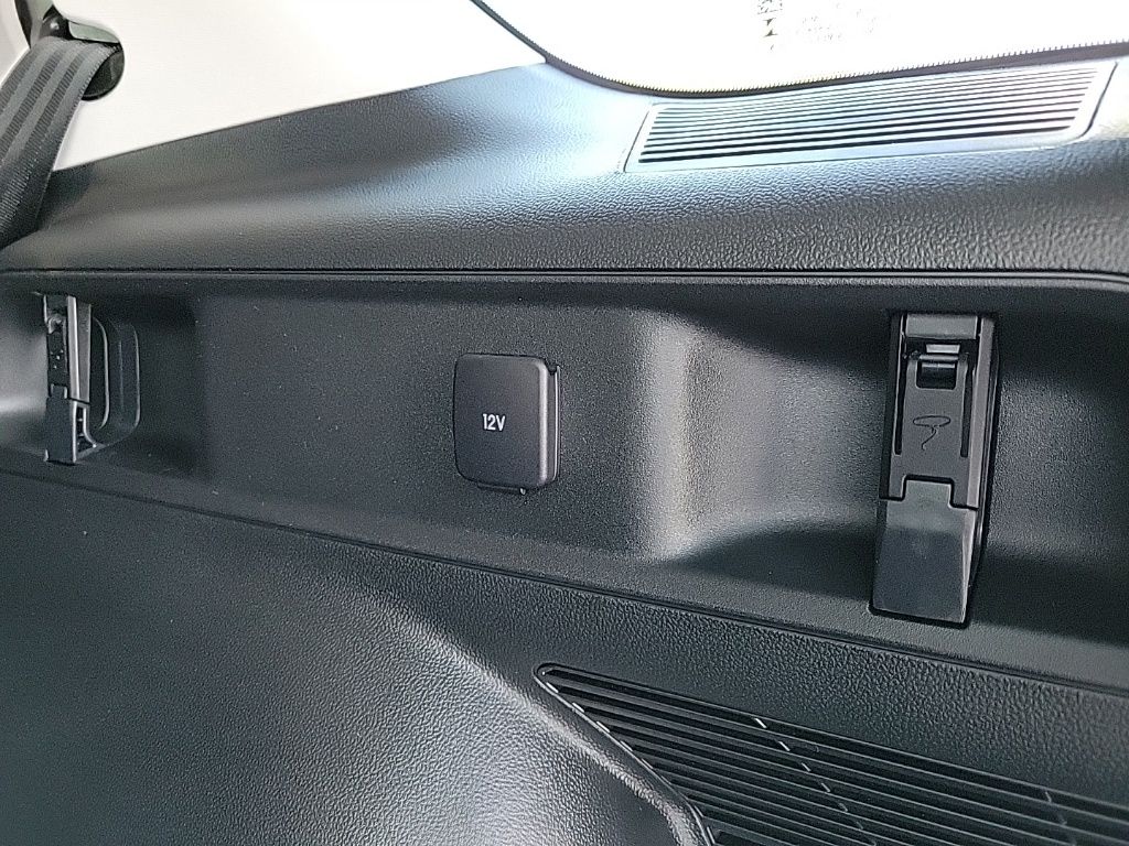 Thumbnail: 2022 Ford Bronco Sport - 16