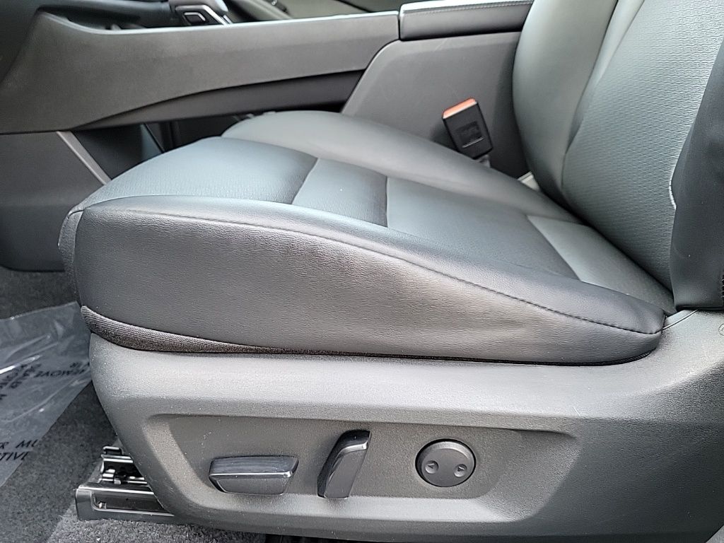 Thumbnail: 2023 Nissan Rogue - 12