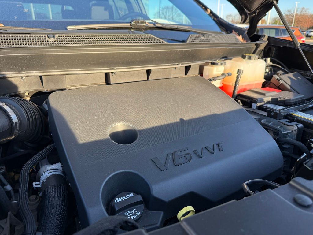 Thumbnail: 2023 Chevrolet Traverse - 33