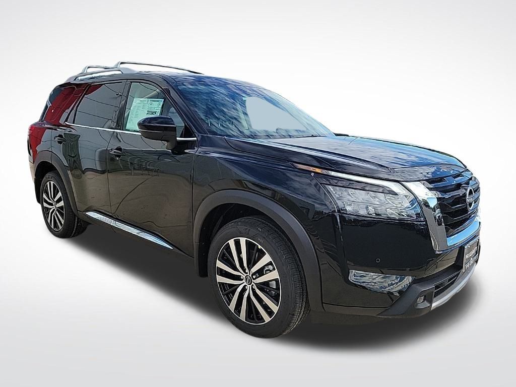 Thumbnail: 2025 Nissan Pathfinder - 7