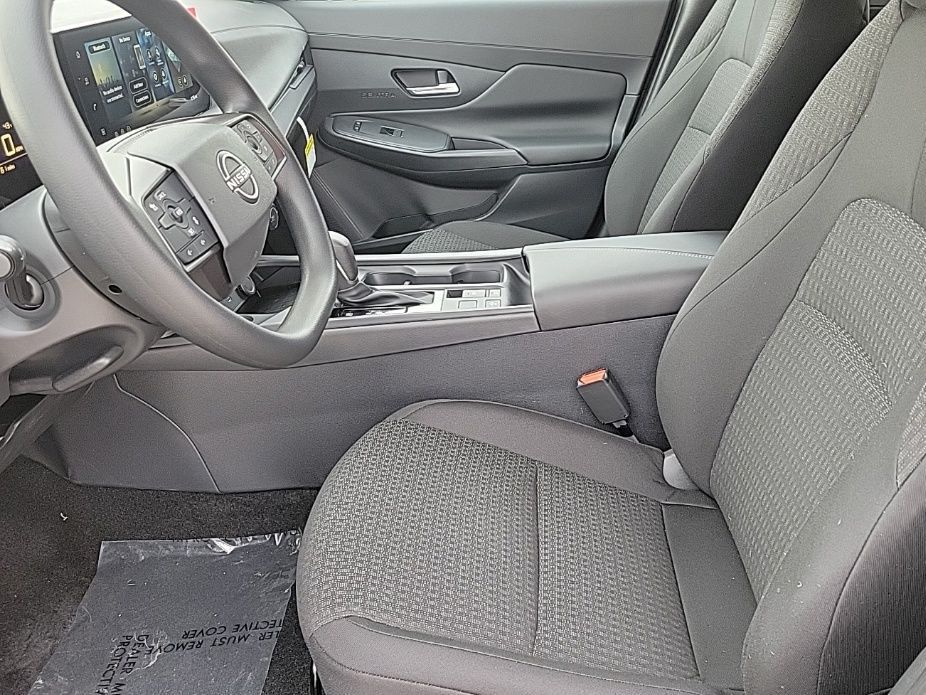 Thumbnail: 2026 Nissan Sentra - 12