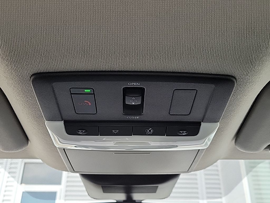 Thumbnail: 2023 Nissan Sentra - 33