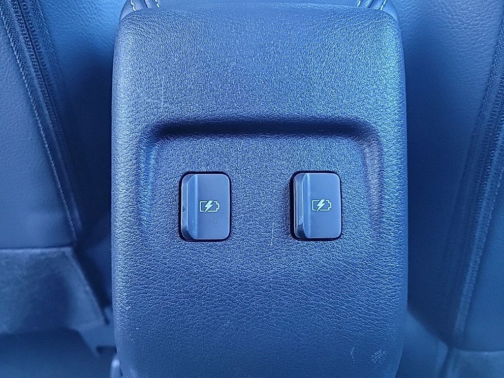 Thumbnail: 2022 Nissan Kicks - 19