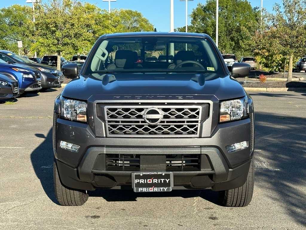 2024 Nissan Frontier SV 10