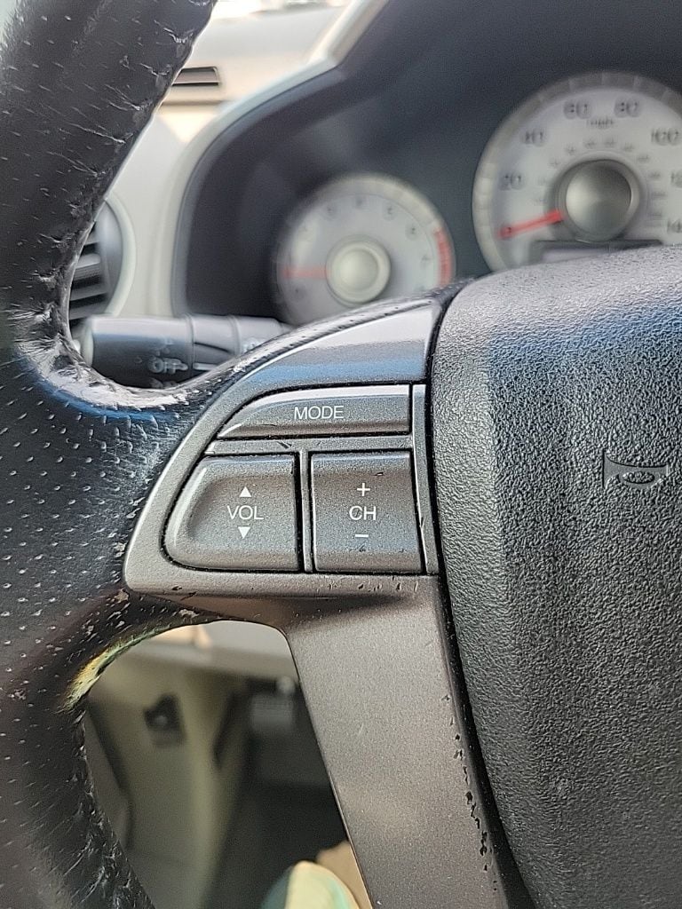 2010 Honda Pilot EX-L 29