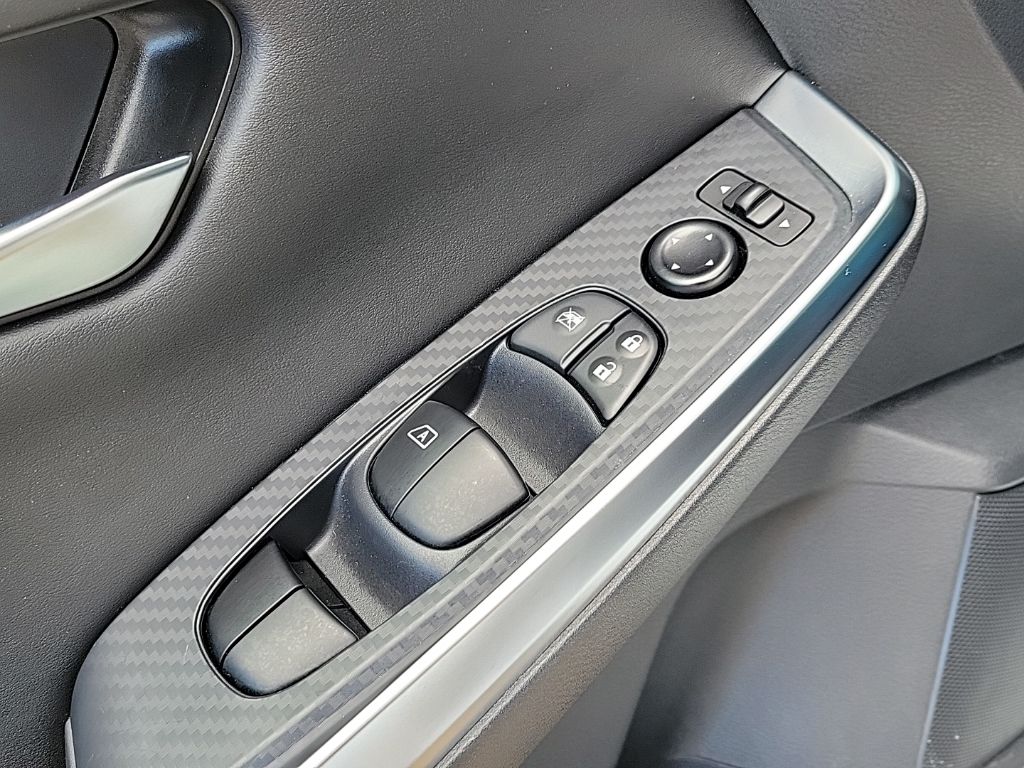 Thumbnail: 2023 Nissan Sentra - 30