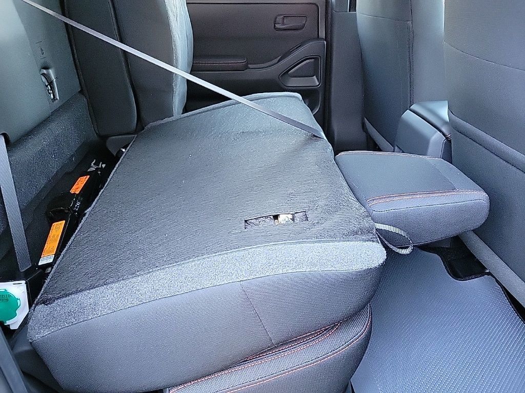 Thumbnail: 2026 Nissan Frontier - 17