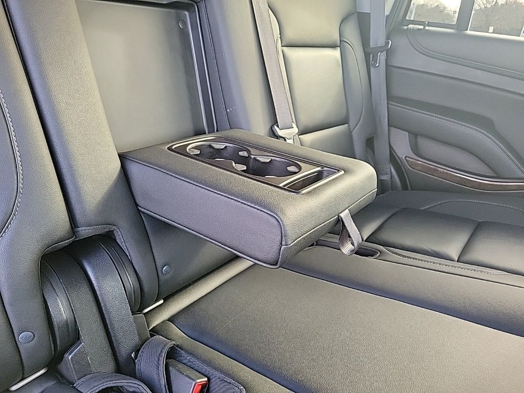 Thumbnail: 2018 Chevrolet Tahoe - 17