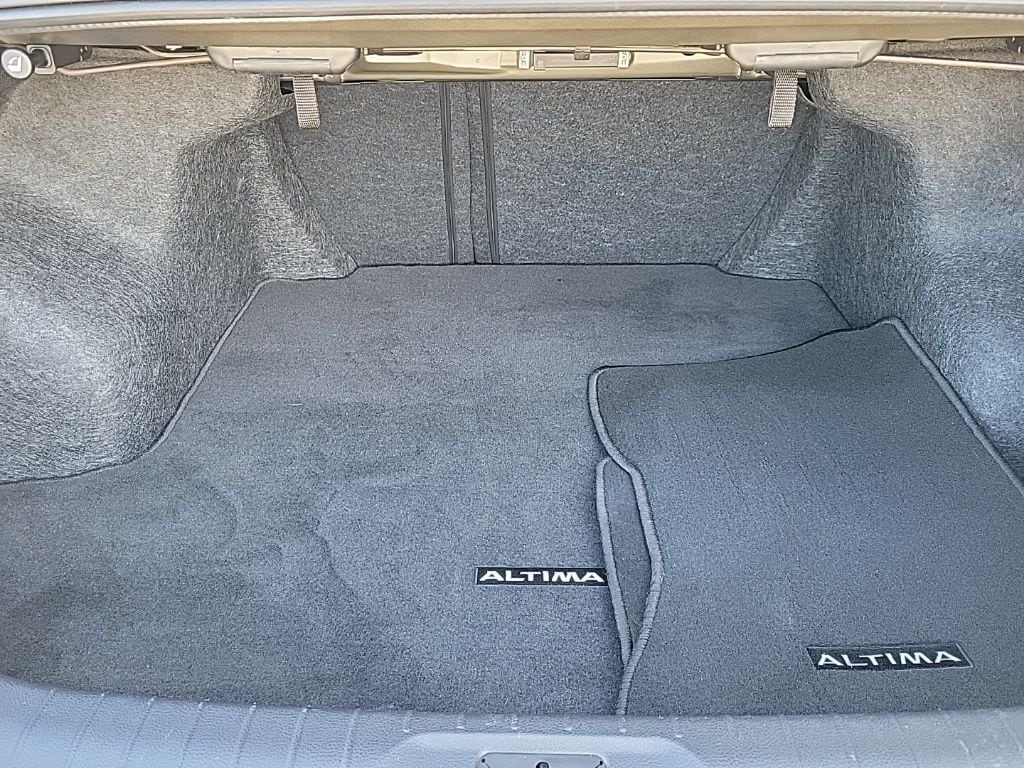 Thumbnail: 2023 Nissan Altima - 16