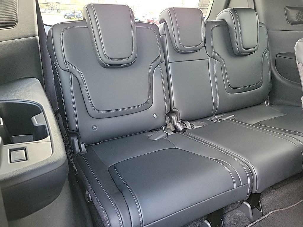 Thumbnail: 2026 Nissan Armada - 15