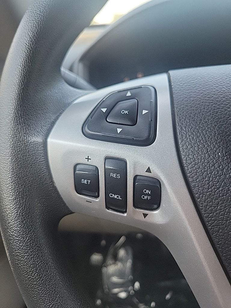 Thumbnail: 2014 Ford Explorer - 23