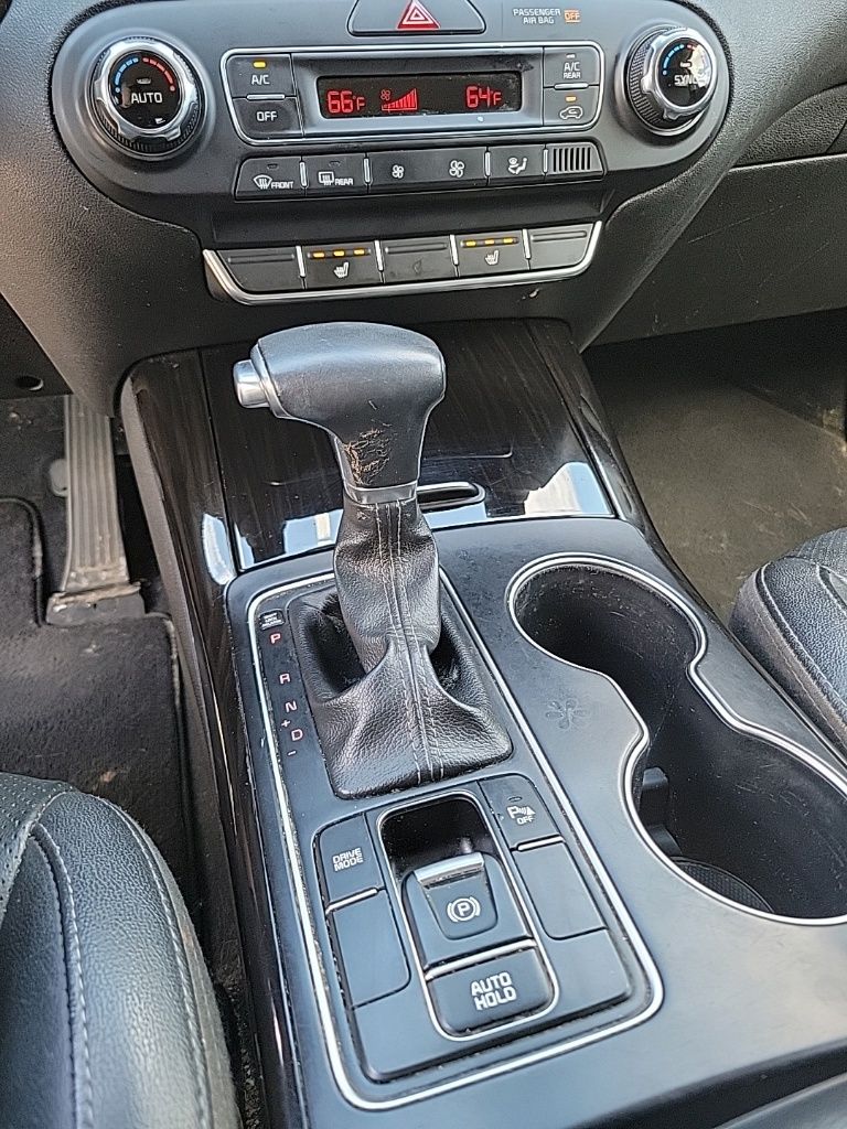 Thumbnail: 2019 Kia Sorento - 23