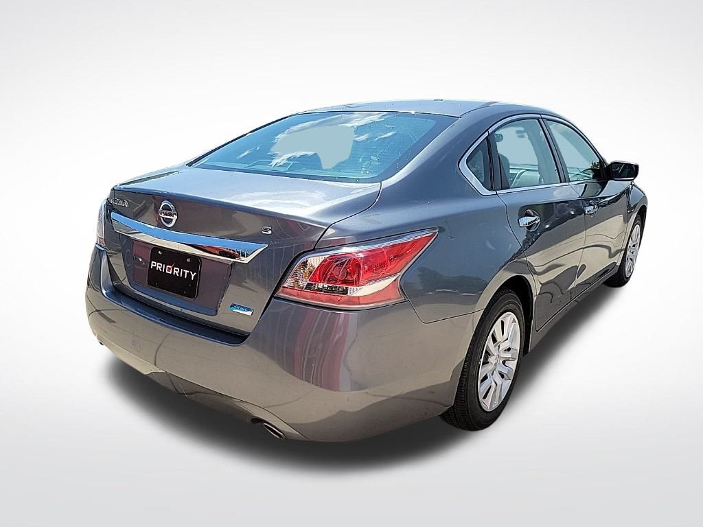 Thumbnail: 2014 Nissan Altima - 5