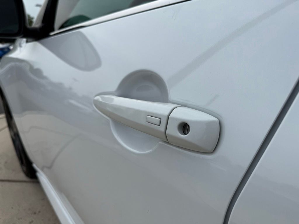 2023 Nissan Sentra SR 10