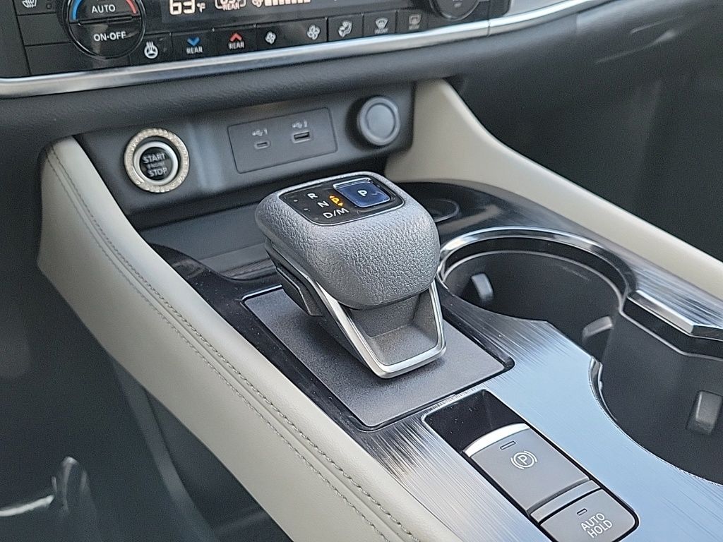 Thumbnail: 2021 Nissan Rogue - 26