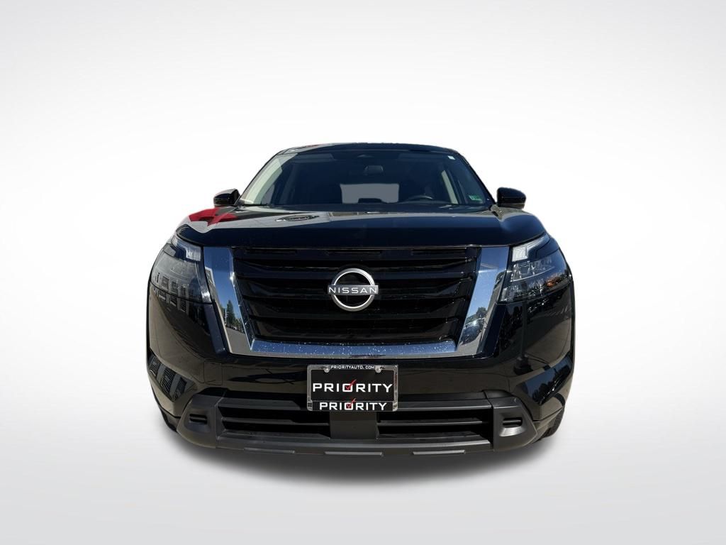 Thumbnail: 2024 Nissan Pathfinder - 9