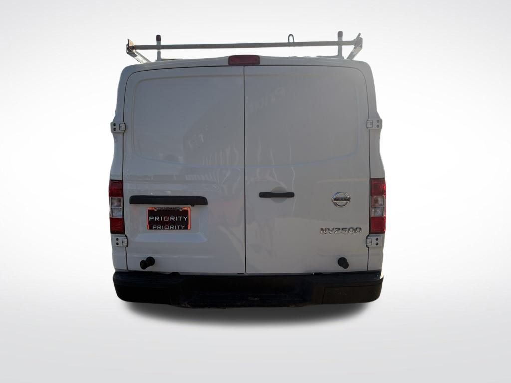Thumbnail: 2021 Nissan NV - 4