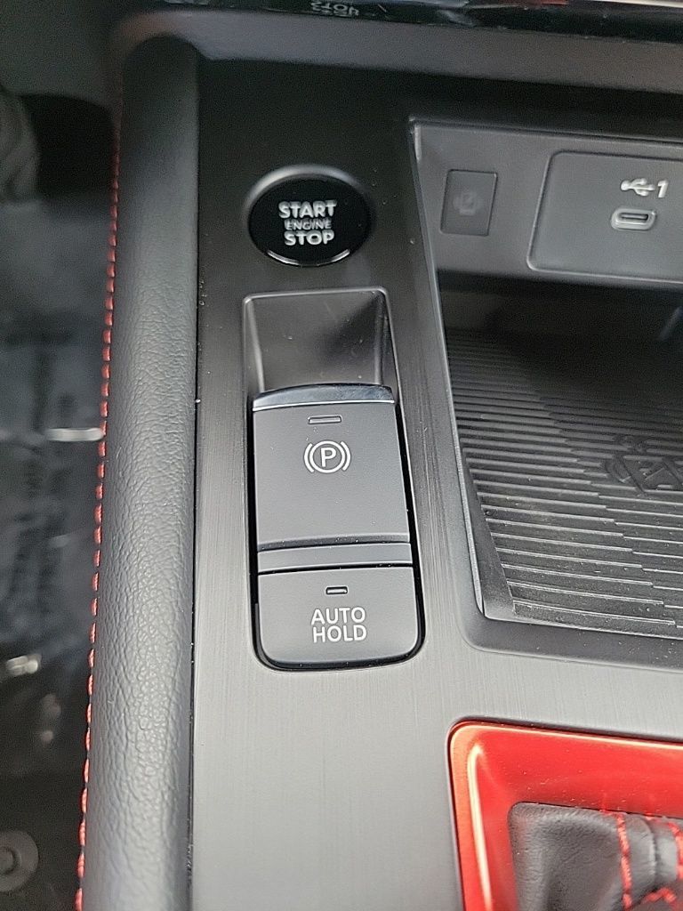 Thumbnail: 2025 Nissan Kicks - 26