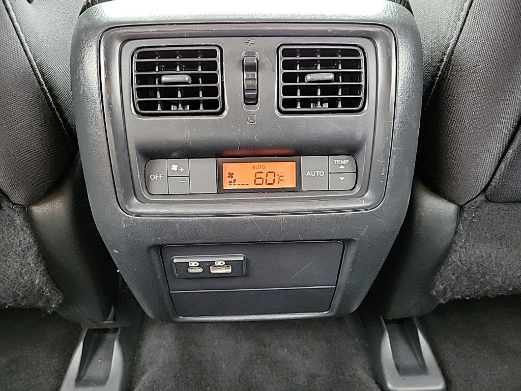 Thumbnail: 2019 Nissan Pathfinder - 19