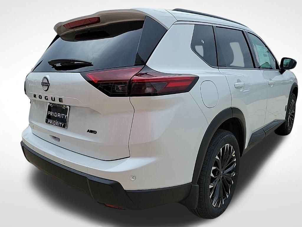 Thumbnail: 2026 Nissan Rogue - 5