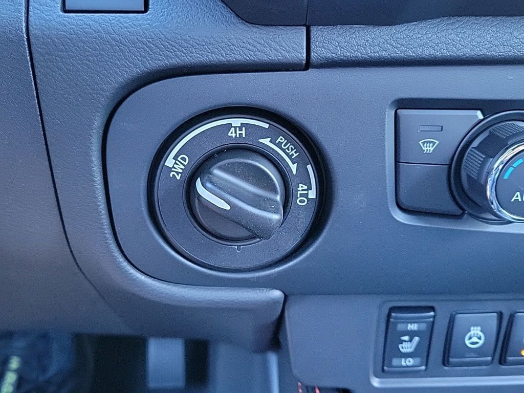 Thumbnail: 2026 Nissan Frontier - 25