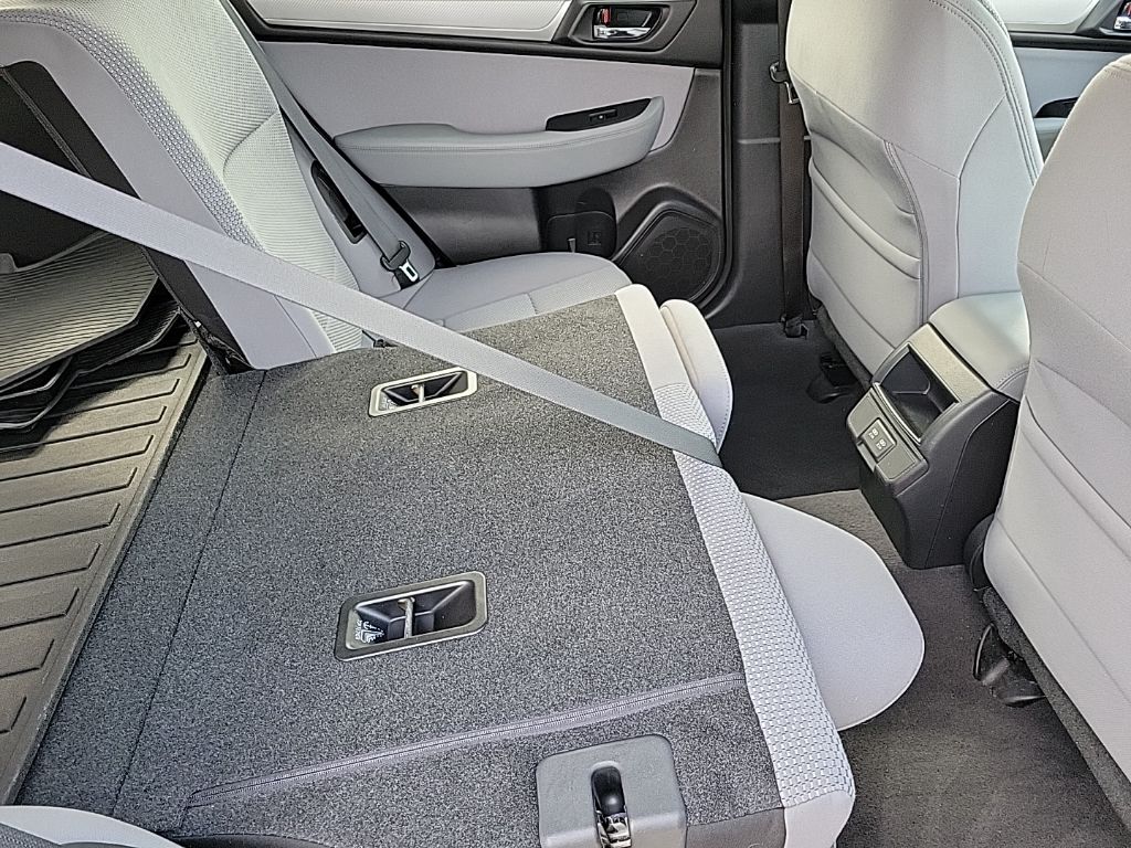 Thumbnail: 2019 Subaru Outback - 16