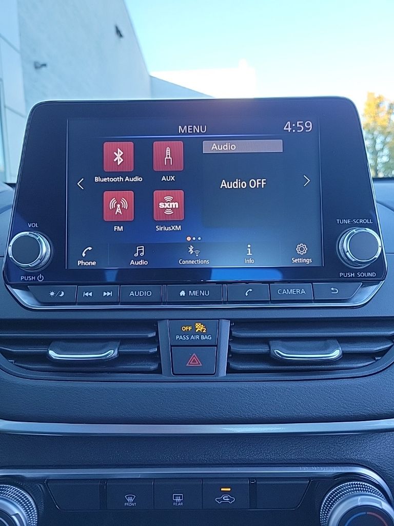 Thumbnail: 2022 Nissan Altima - 31