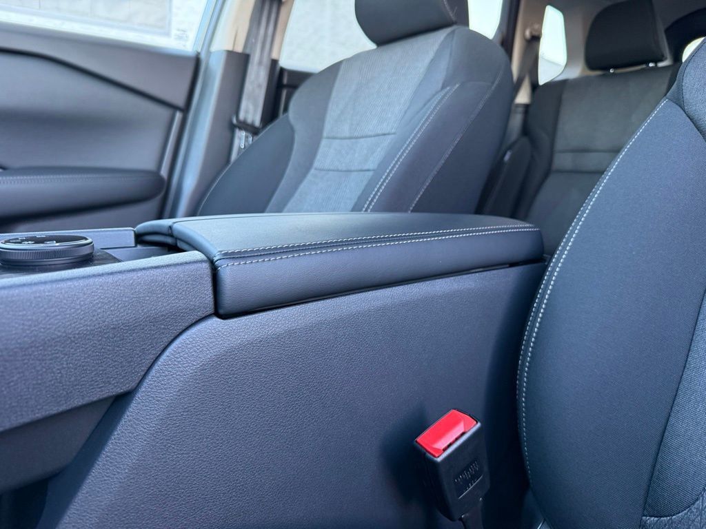 Thumbnail: 2026 Nissan Rogue - 25