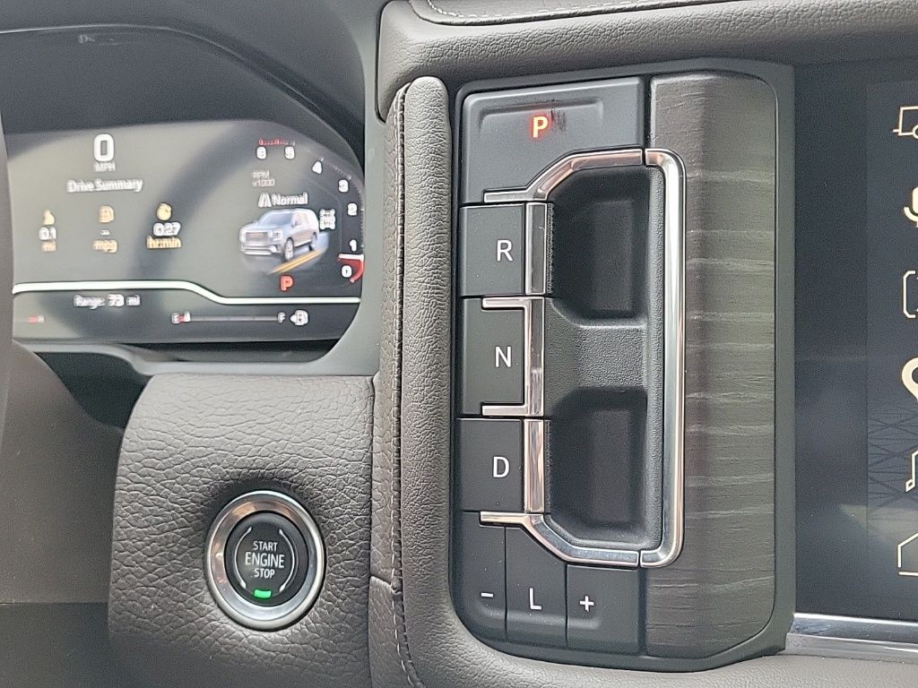 Thumbnail: 2023 GMC Yukon XL - 31