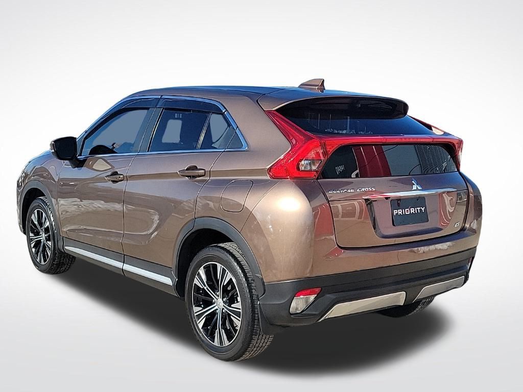 Thumbnail: 2020 Mitsubishi Eclipse Cross - 3