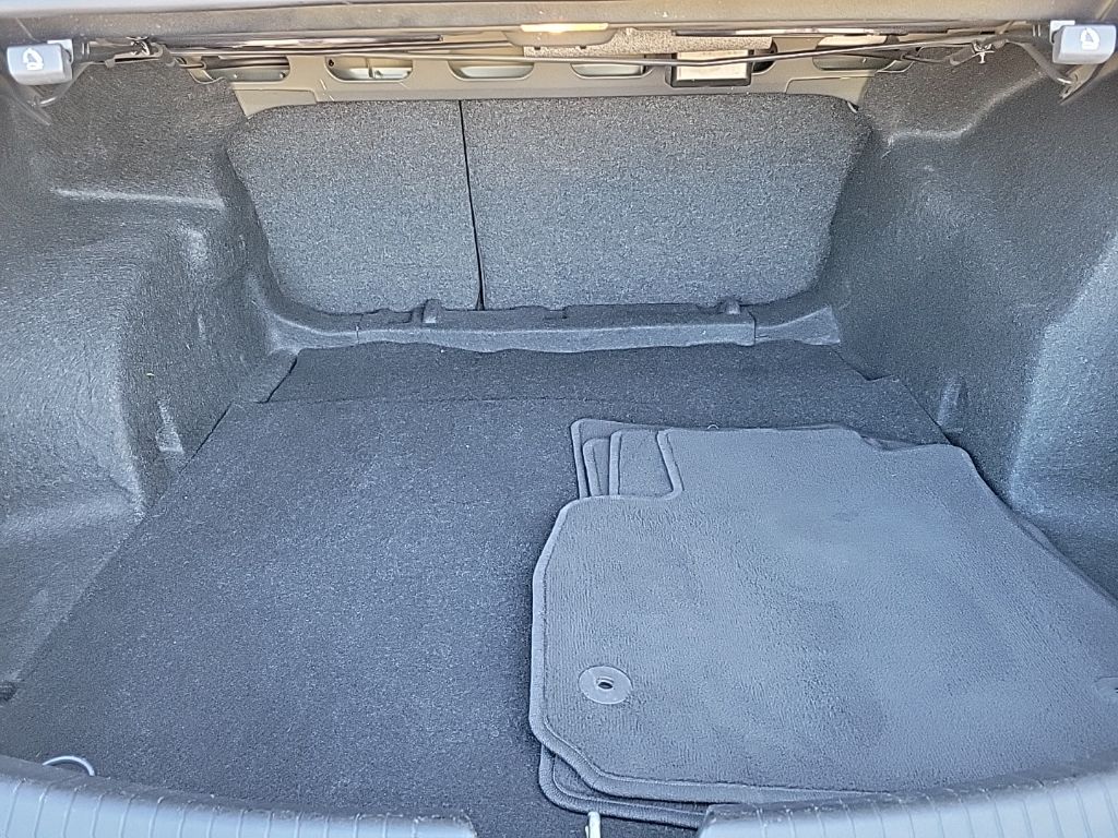 Thumbnail: 2022 Chevrolet Malibu - 19