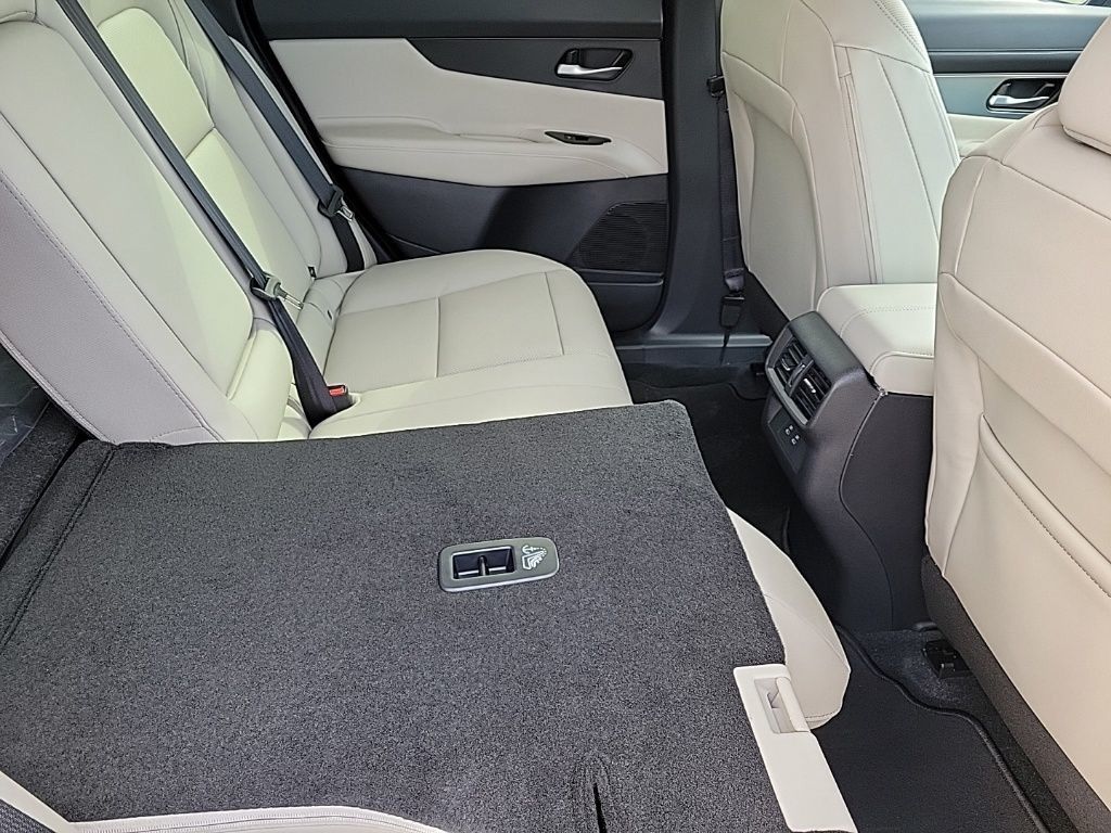 Thumbnail: 2026 Nissan Murano - 15