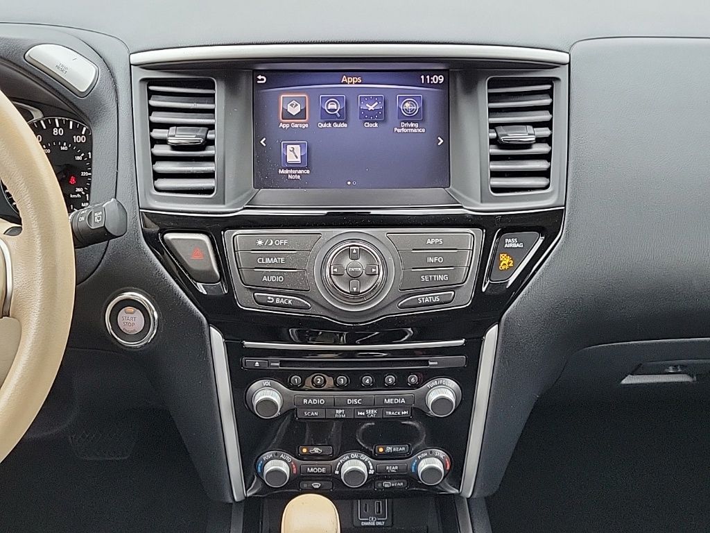 Thumbnail: 2019 Nissan Pathfinder - 24