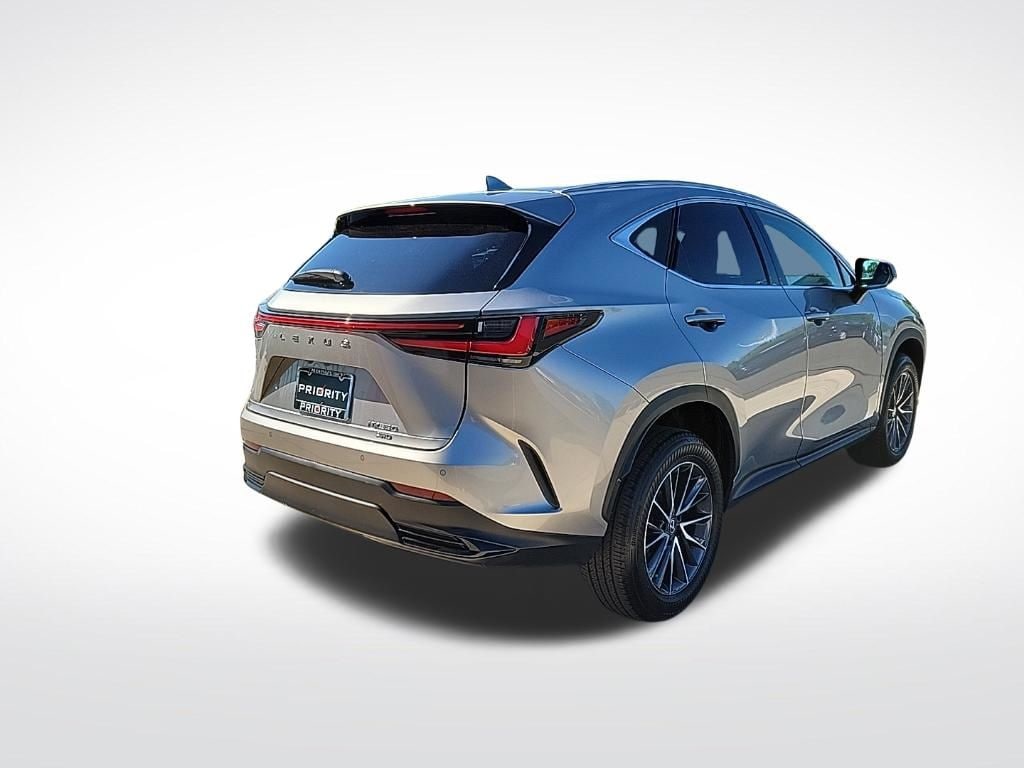 Thumbnail: 2023 Lexus NX - 4