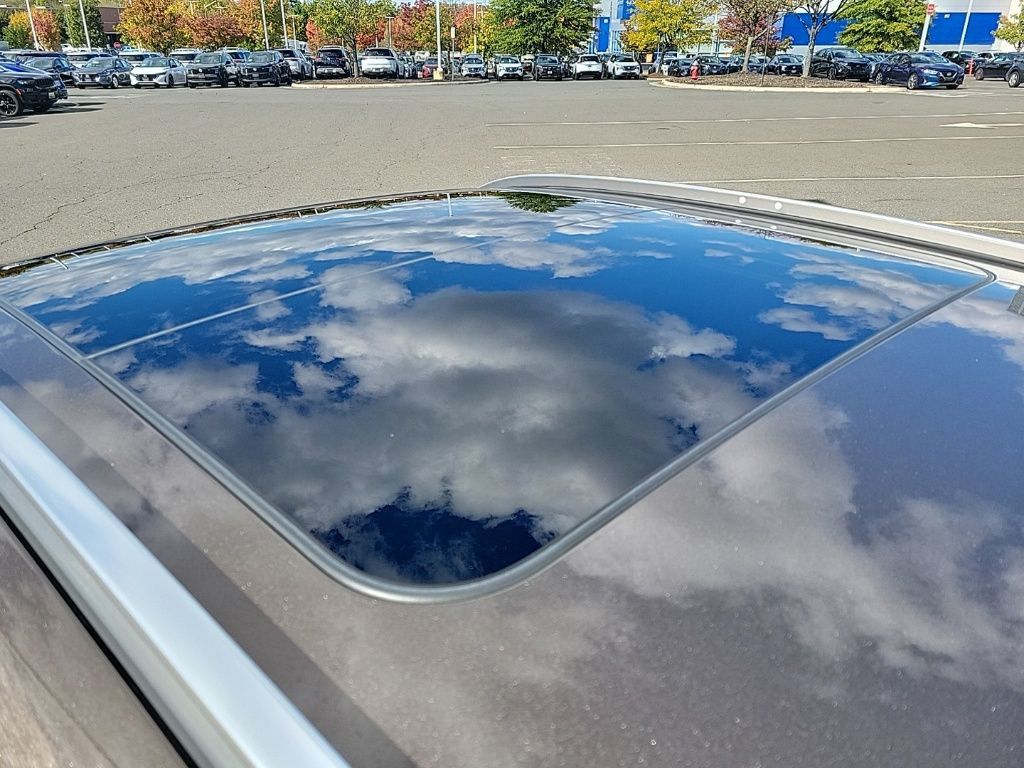 Thumbnail: 2026 Nissan Kicks - 12