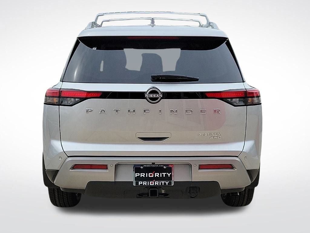 Thumbnail: 2025 Nissan Pathfinder - 4