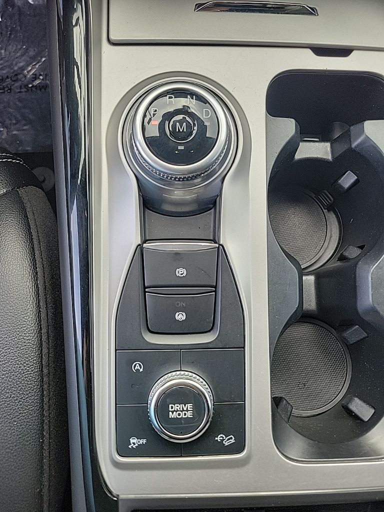 Thumbnail: 2022 Ford Explorer - 29