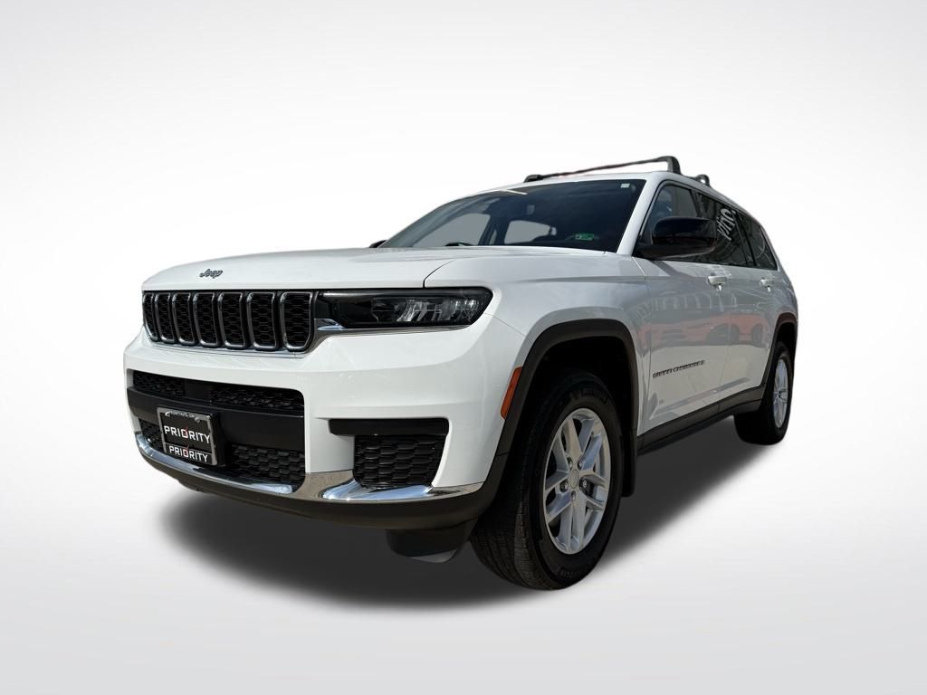 2023 Jeep Grand Cherokee L Laredo -
                  Chantilly, VA