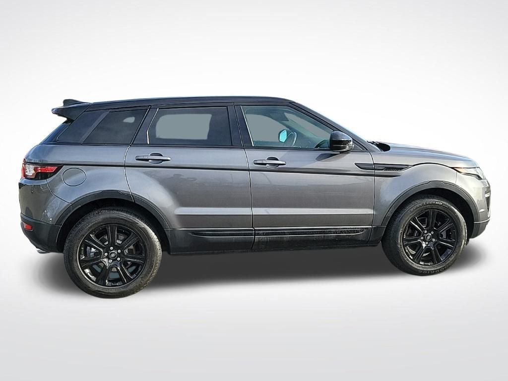 Thumbnail: 2017 Land Rover Range Rover Evoque - 6