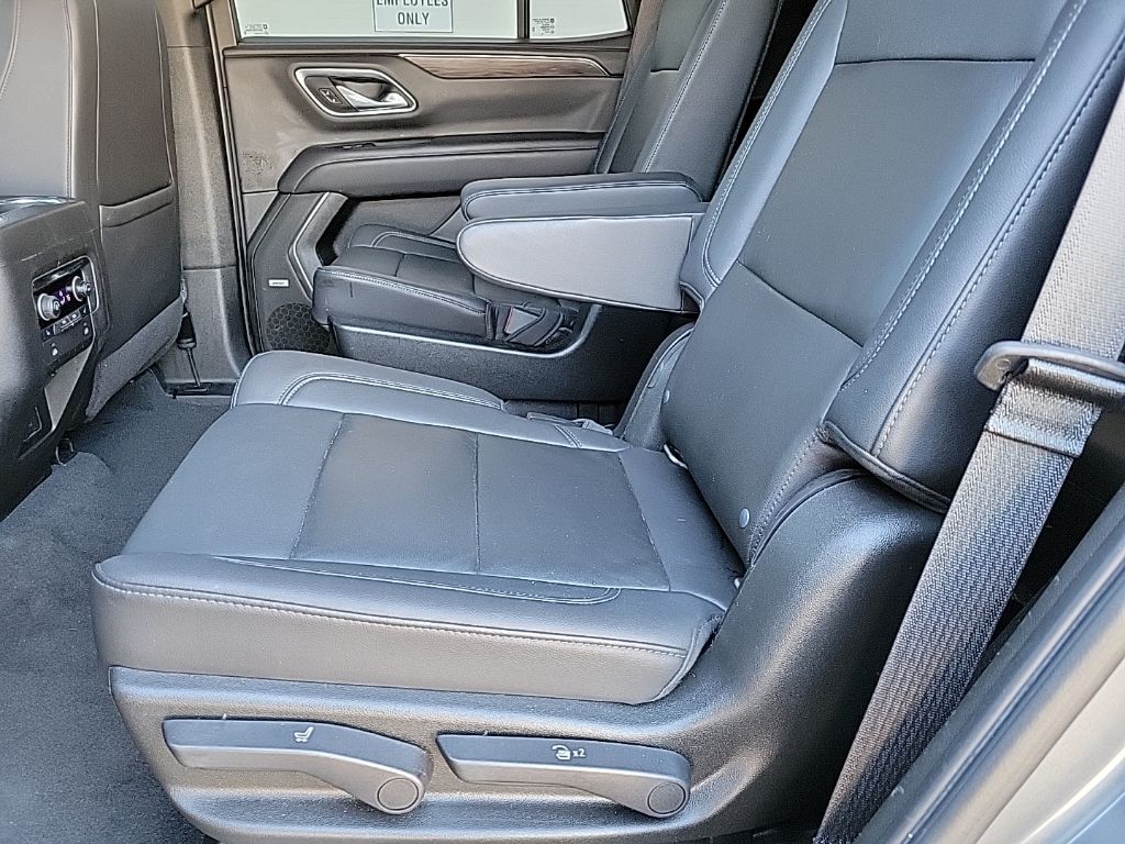 Thumbnail: 2021 Chevrolet Tahoe - 16