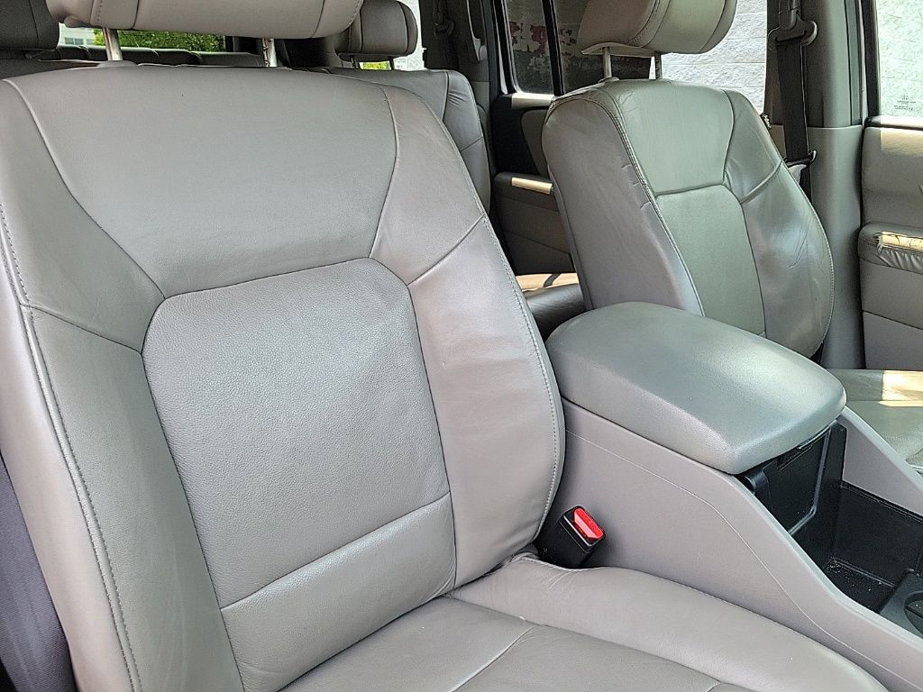 2010 Honda Pilot EX-L 11