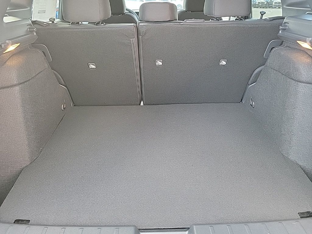 Thumbnail: 2026 Nissan Kicks - 18