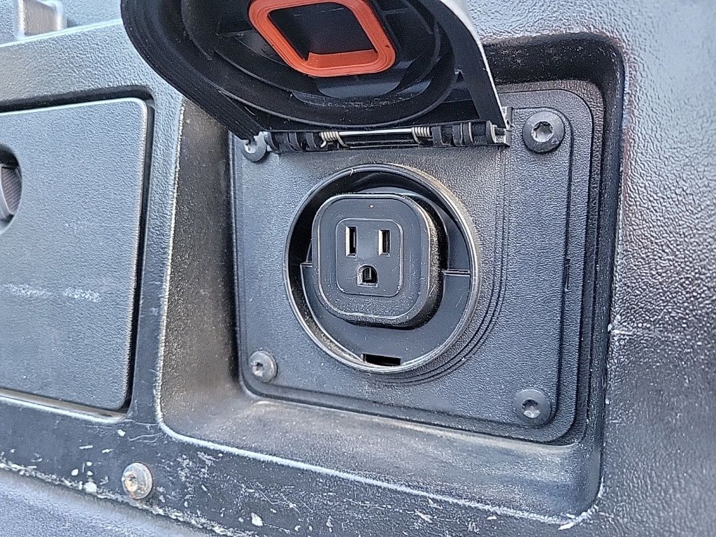 Thumbnail: 2021 Toyota Tacoma - 20