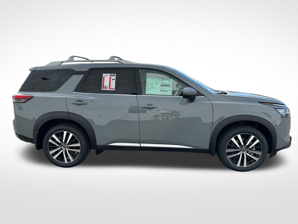 Thumbnail: 2025 Nissan Pathfinder - 6
