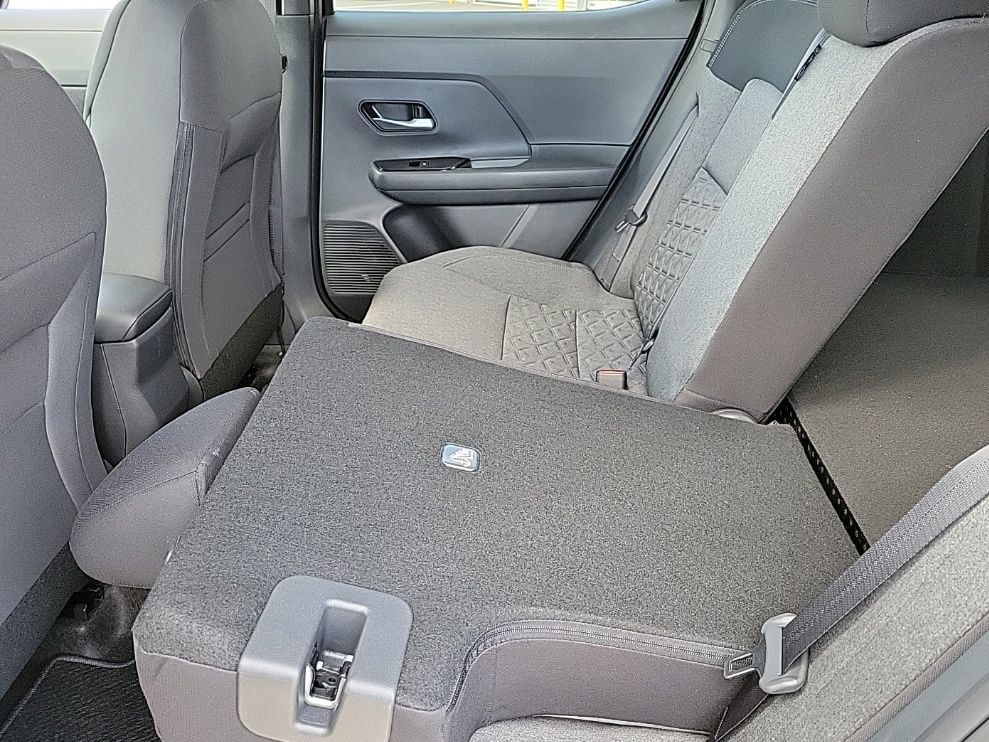 Thumbnail: 2026 Nissan Kicks - 16