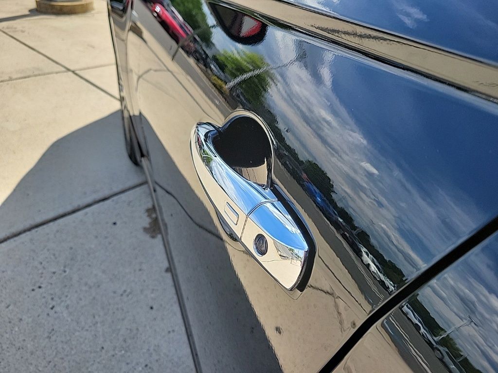 Thumbnail: 2023 Nissan Altima - 9