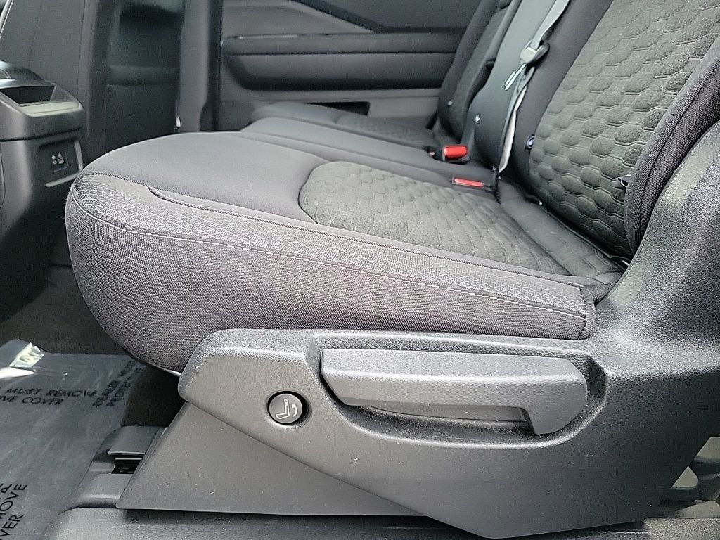 Thumbnail: 2023 Nissan Pathfinder - 13